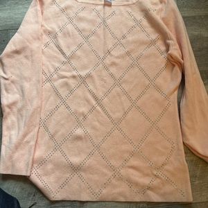 Women’s sweater